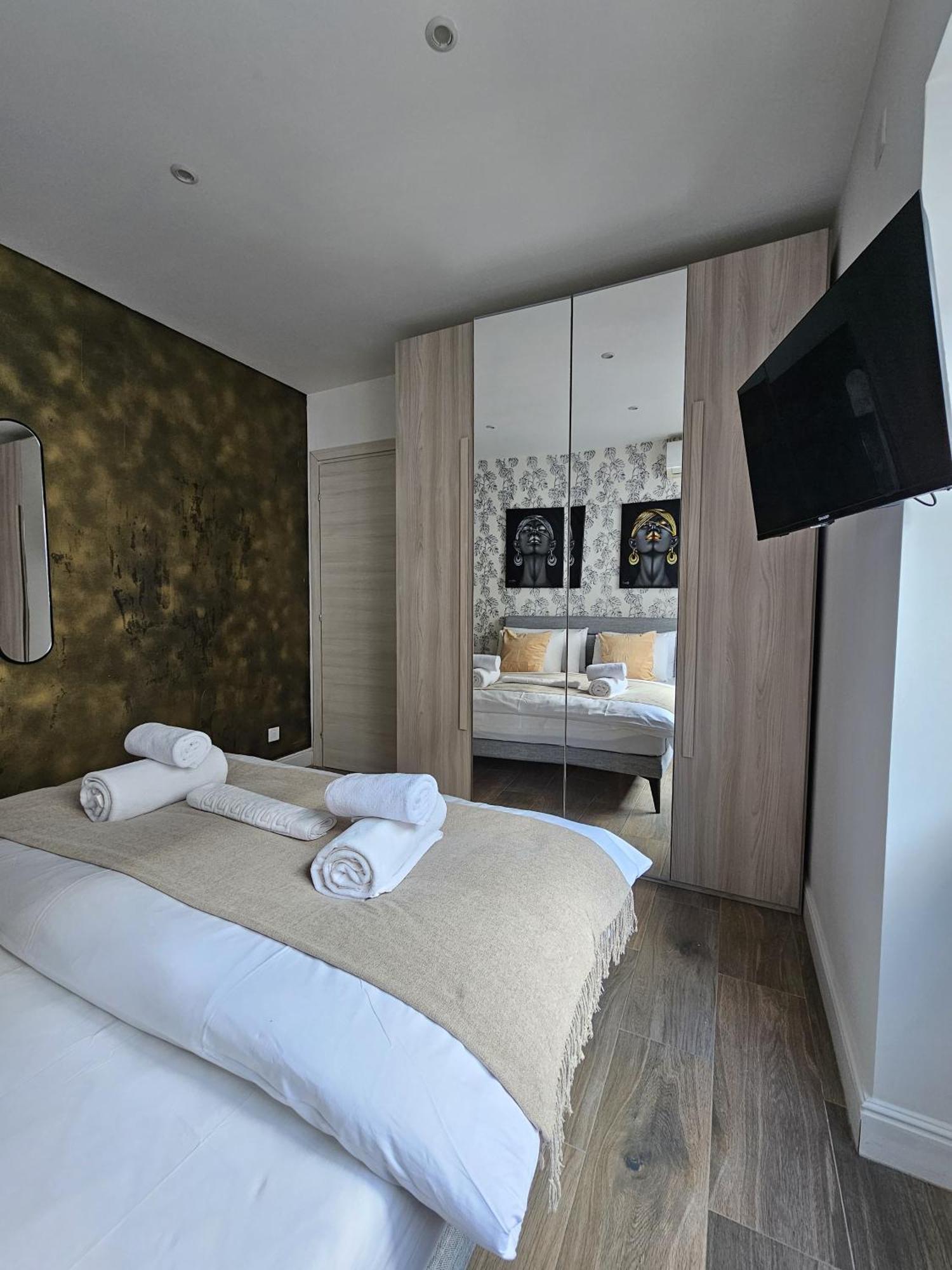 Korzo Suites Sliema III エクステリア 写真